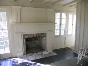 Cottage Chimney Fireplace Room